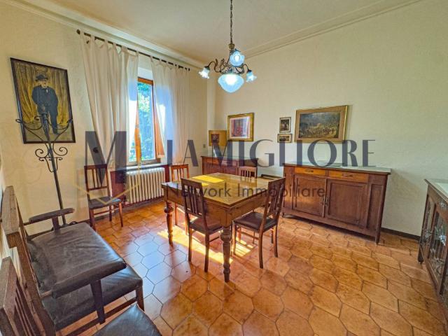 Villa in affitto a Pistoia via Ludovico Lazzaro Zamenhof, arredato, giardino privato, balcone TrovaCasa