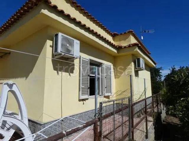 Villa in affitto a Priolo Gargallo via Monti Climiti No Number, terrazzo, buono stato, zona industriale TrovaCasa