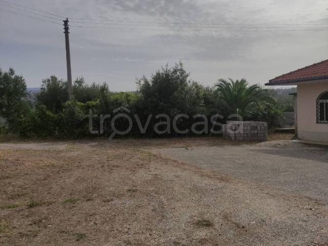 Villa in affitto a Roccadaspide via San Martino, 16, arredato, giardino, riscaldamento autonomo TrovaCasa