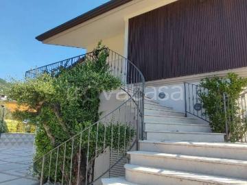 Villa in affitto a Roè Volciano, arredato, giardino privato, box TrovaCasa
