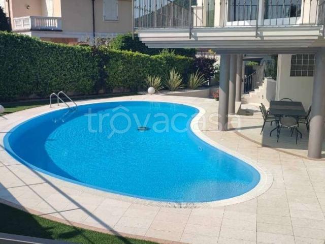 Villa in affitto a Roè Volciano, arredato, giardino privato, box TrovaCasa