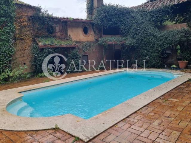 Villa in affitto a Roma via del Casale della Crescenza, arredato, giardino privato, riscaldamento autonomo TrovaCasa