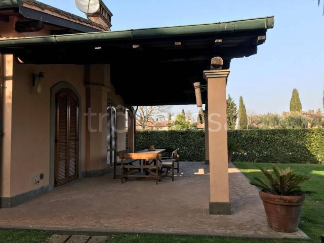 Villa in affitto a Roma via della Cecchignola, giardino privato, posto auto, terrazzo TrovaCasa