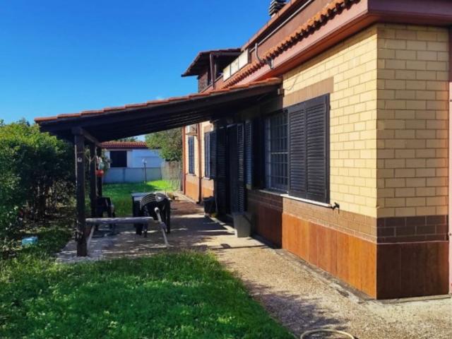 Villa in affitto a Roma via murisengo, arredato, giardino, posto auto TrovaCasa