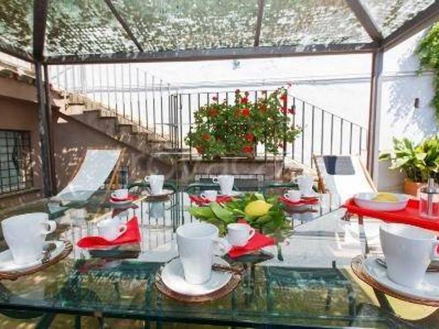 Villa in affitto a Roma, arredato, terrazzo, cucina abitabile TrovaCasa