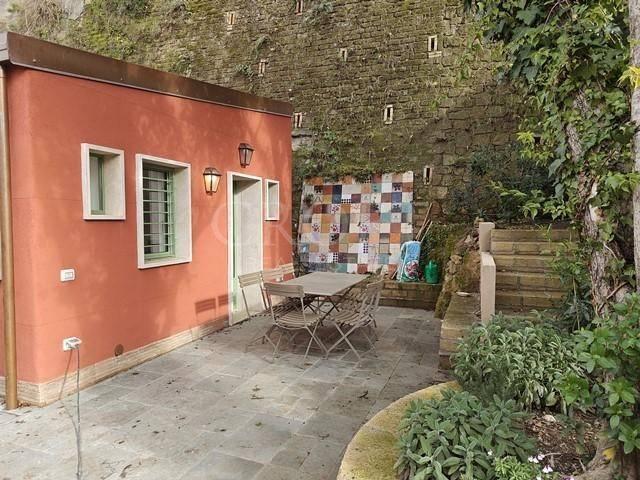 Villa in affitto a Roma, arredato, giardino privato, terrazzo TrovaCasa