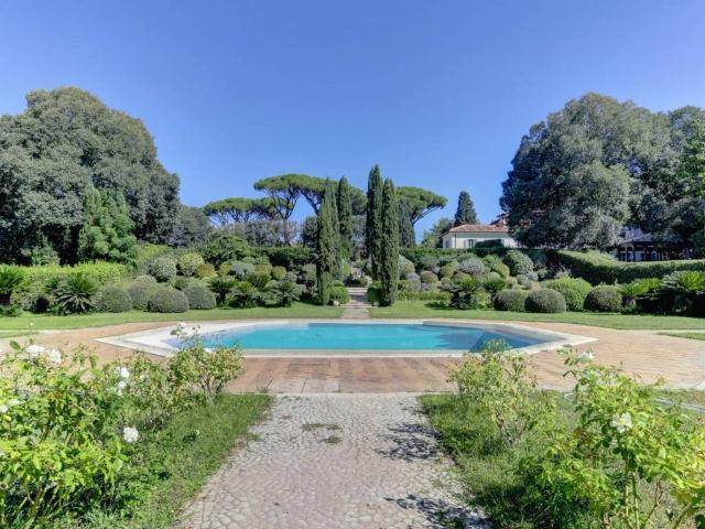 Villa in affitto a Roma RM