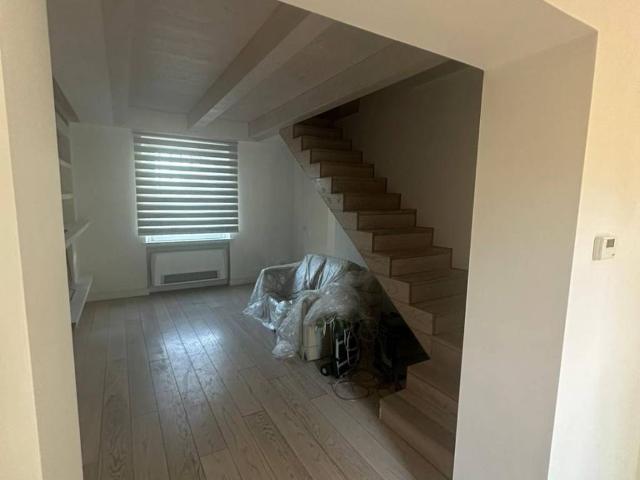 Villa in affitto a Roma RM