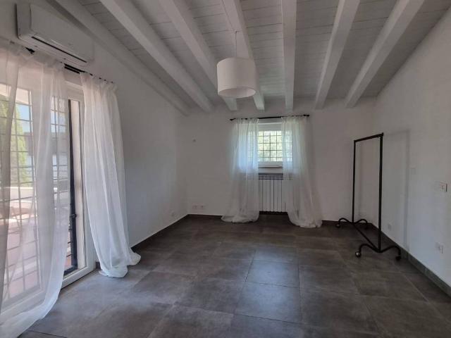 Villa in affitto a Roma RM