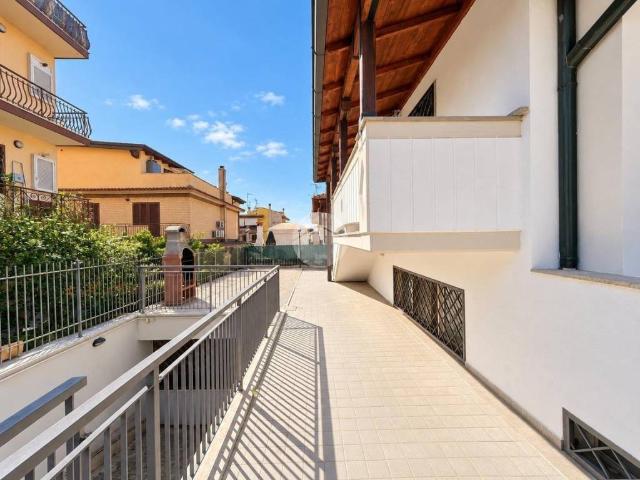 Villa in affitto a Roma RM