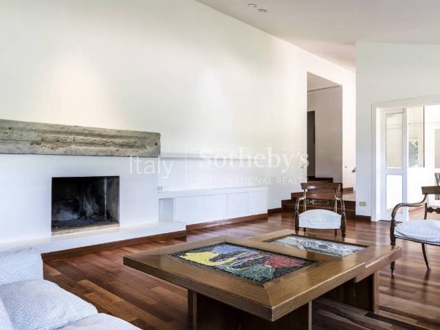 Villa in affitto a Roma RM