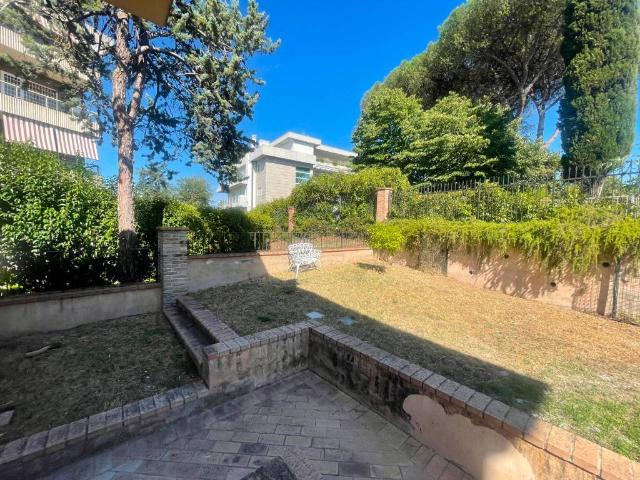 Villa in affitto a Roma RM