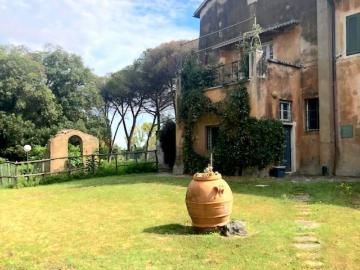 Villa in affitto a Roma RM