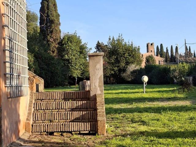 Villa in affitto a Roma RM