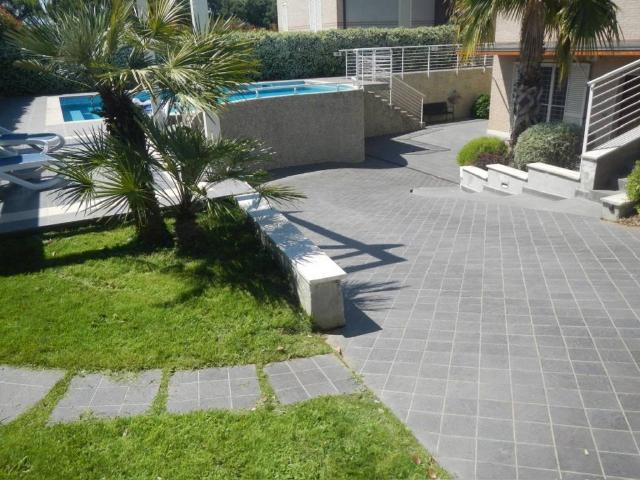 Villa in affitto a Roma RM