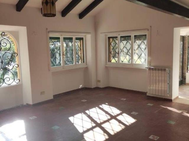 Villa in affitto a Roma RM