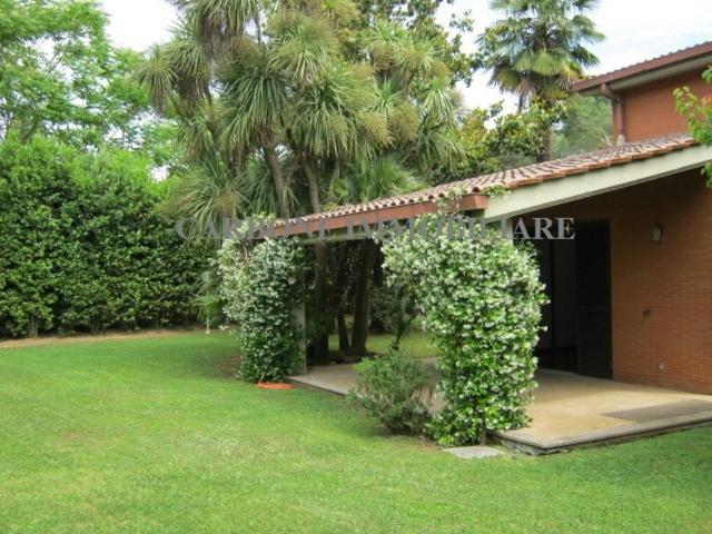 Villa in affitto a Roma RM