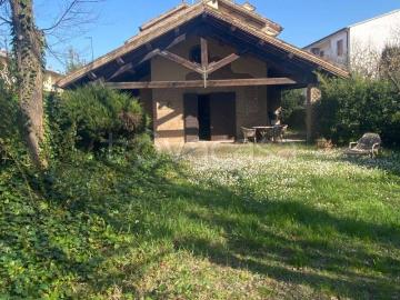 Villa in affitto a Ravenna via Trieste, 855, arredato, giardino, balcone TrovaCasa