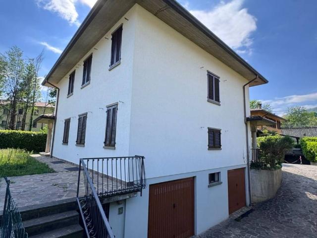 Villa in affitto a Ranica BG