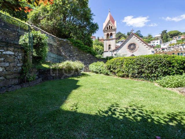 Villa in affitto a Rapallo via Macera, 25, giardino privato, terrazzo, vista aperta TrovaCasa