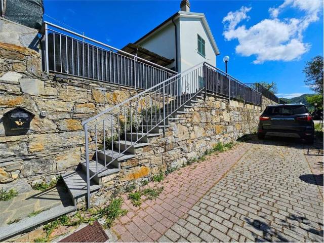Villa in affitto a Rapallo GE