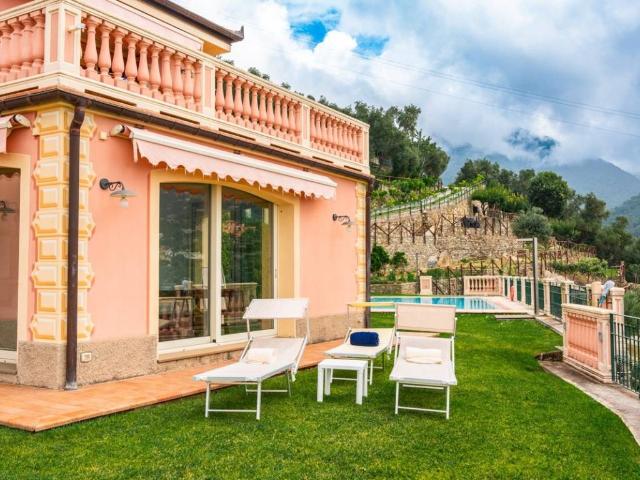 Villa in affitto a Rapallo GE