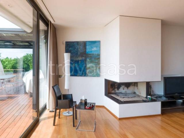 Villa in affitto a Refrontolo via Patrioti, arredato, giardino privato, terrazzo TrovaCasa