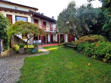 Villa in affitto a Torno CO