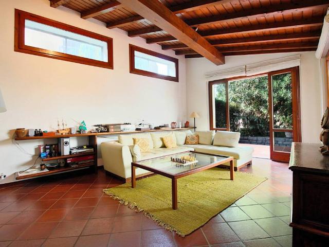 Villa in affitto a Torno CO