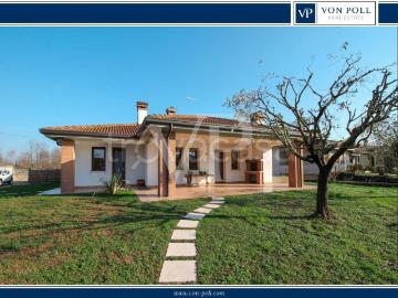 Villa in affitto a Tezze sul Brenta via Galileo Galilei, giardino privato, box, terrazzo TrovaCasa