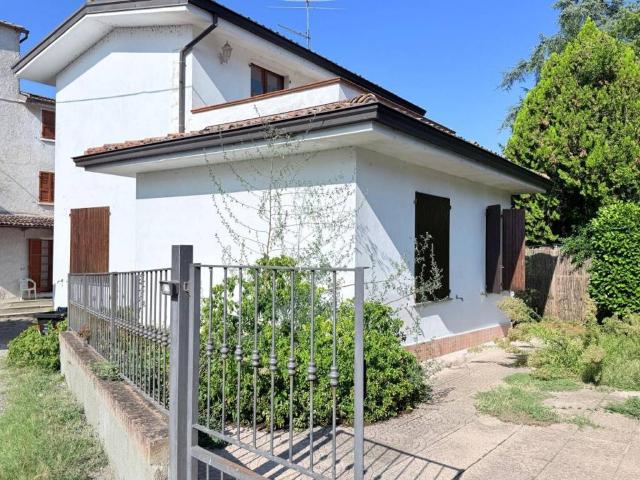 Villa in affitto a Travo PC