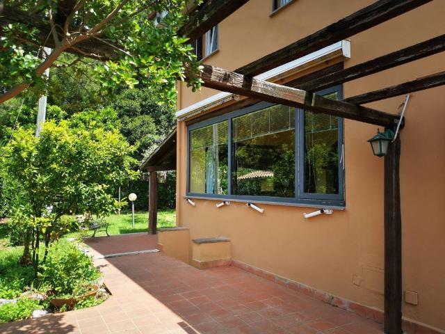 Villa in affitto a Trevignano Romano RM