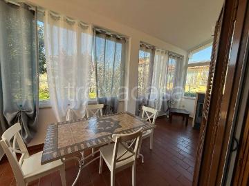 Villa in affitto a Trevignano Romano via di Mezzo Superiore, arredato, giardino privato, posto auto TrovaCasa