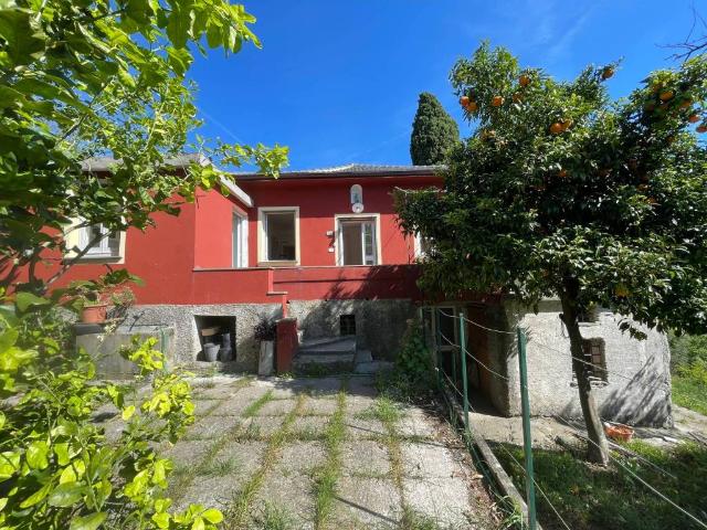Villa in affitto a Uscio GE