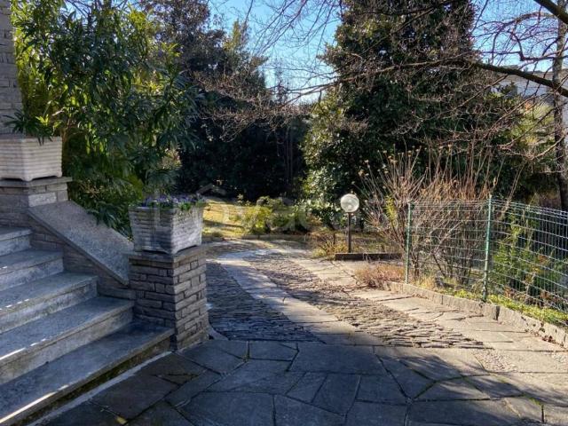 Villa in affitto a Varese via Piemonte, 71, non arredato/vuoto, giardino privato, box TrovaCasa