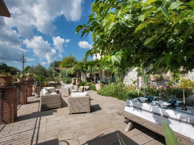 Villa in affitto a Vezzano Ligure via Cerretta Alta, arredato, giardino privato, terrazzo TrovaCasa