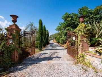 Villa in affitto a Vezzano Ligure via Cerretta Alta, arredato, giardino privato, terrazzo TrovaCasa