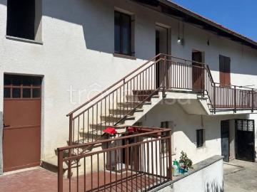 Villa in affitto a Verrua Savoia frazione Collegna, 47, giardino, terrazzo, caminetto TrovaCasa