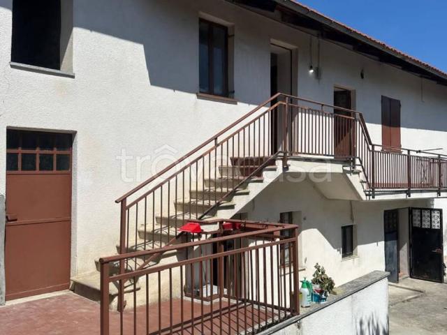 Villa in affitto a Verrua Savoia frazione Collegna, 47, non arredato/vuoto, giardino privato, terrazzo TrovaCasa