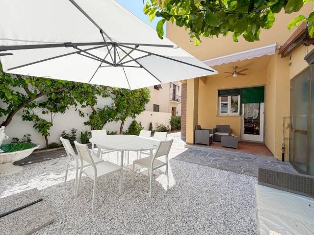 Villa in affitto a Viareggio LU