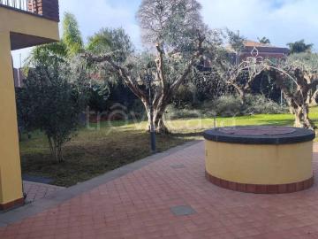 Villa in affitto ad Acireale canale torto, 213, arredato, giardino privato, terrazzo TrovaCasa