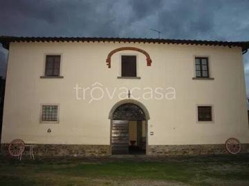 Villa in affitto ad Arezzo petrognano, giardino, posto auto, box TrovaCasa