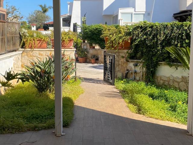Villa in affitto in complesso rivamarina 2 11, Carovigno