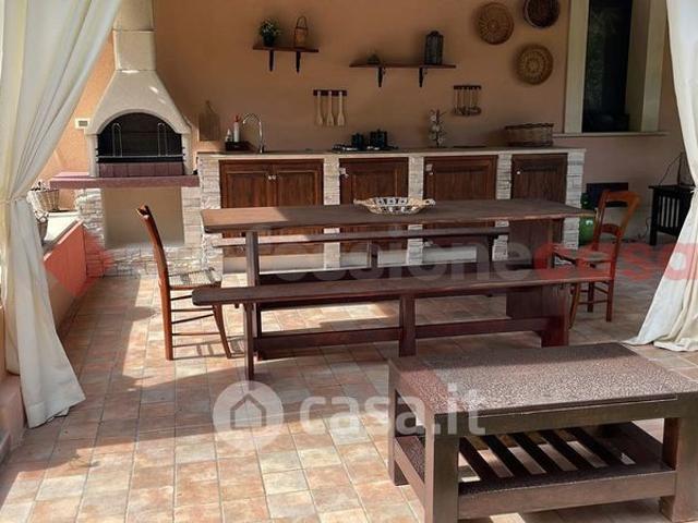 Villa in Affitto in Strada Tremmilia a Siracusa