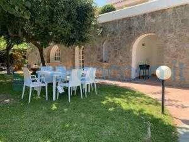Villa in affitto in Via Dell'amicizia 49, Ischia