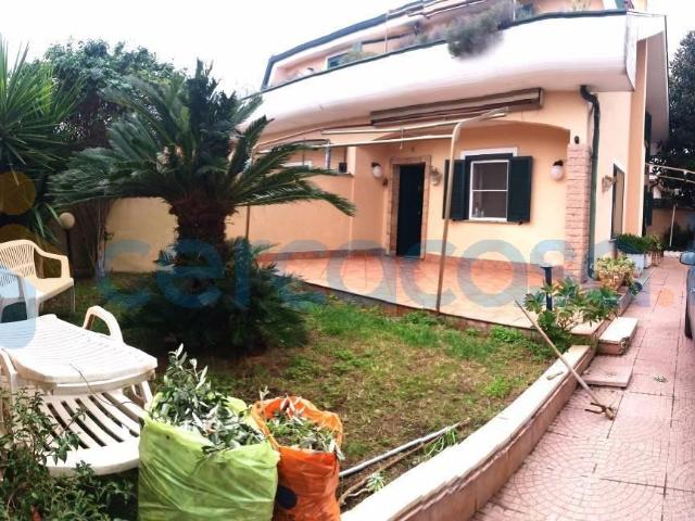 Villa in affitto in Via Dora Baltea 101, Ardea