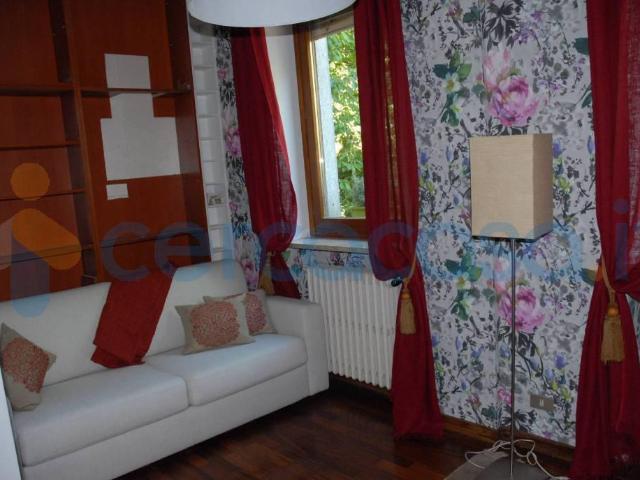 Villa in affitto in Viale Enrico Thovez 43, Torino