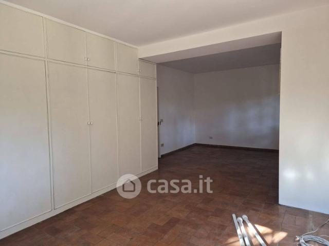 Villa in Affitto in zona Appio Pignatelli, Quarto Miglio a Roma