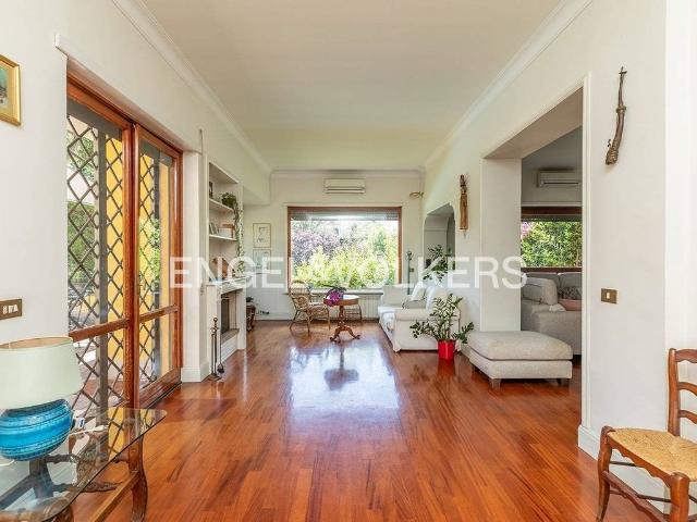 Villa in affitto|Lazio,Roma