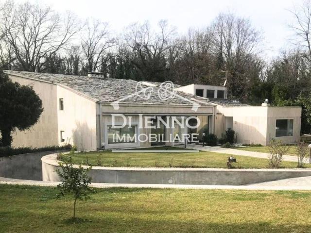Villa in affitto|Lazio,Roma